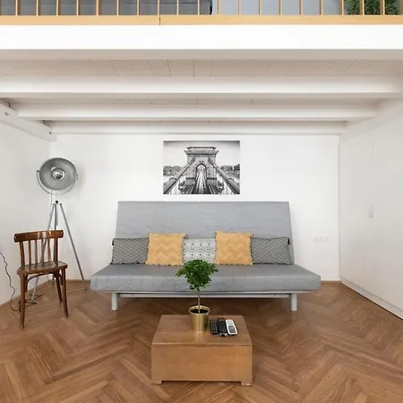 Standard By Hi5 - Rákóczi 175 Appartamento Budapest